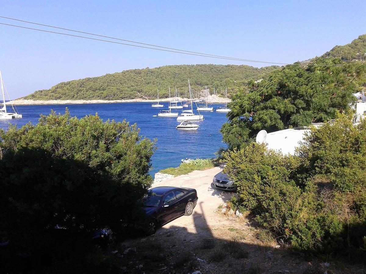 Apartment Vesna Milna  Dış mekan fotoğraf